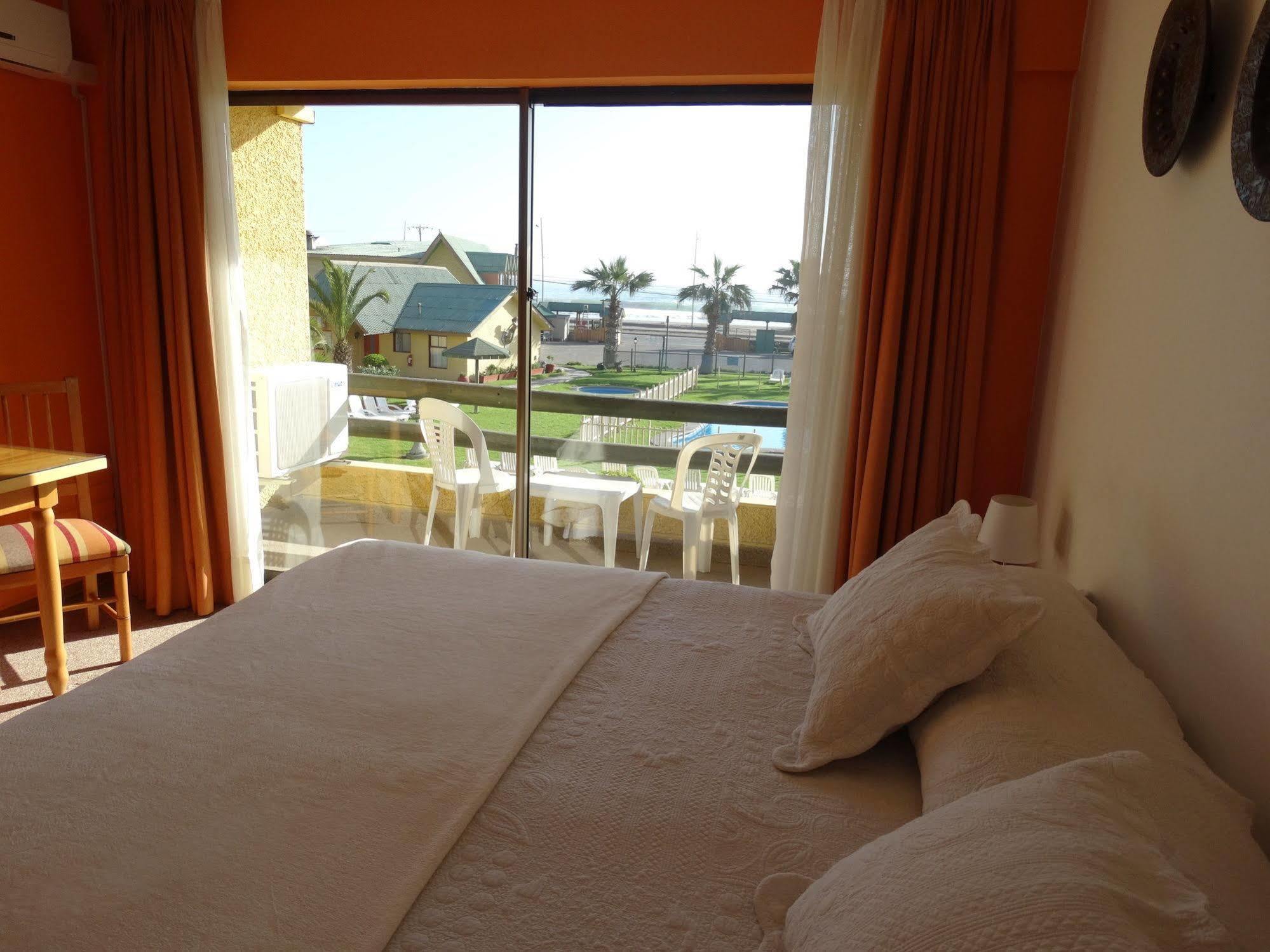 Hotel Y Cabanas Mar De Ensueno Λα Σερένα Εξωτερικό φωτογραφία